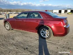Czerwony Używany 2015 Chrysler 300 Limited Sedan/Limuzyna | 37 700 zł
