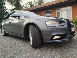 Szary Używany 2013 Audi A4 Kombi | 31 900 zł