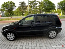 Czarny (metalik) Używany 2007 Ford Fusion Hatchback | 9900 zł