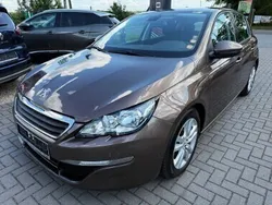 Brązowy Używany 2013 Peugeot 308 Hatchback | 28 900 zł (Drogi)