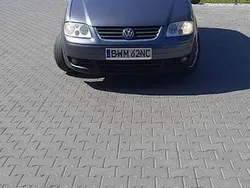Szary Używany 2004 VW Touran Minivan | 10 500 zł (Dość drogi)