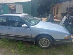 Niebieski Używany 1989 Pontiac Bonneville Sedan/Limuzyna | 6900 zł
