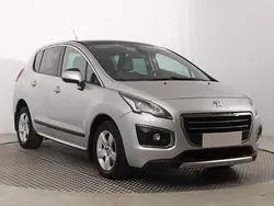 Srebrny Używany 2015 Peugeot 3008 Minivan | 34 999 zł (Dobra cena)