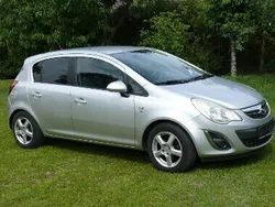 Srebrny Używany 2011 Opel Corsa Hatchback | 16 900 zł (Uczciwa cena)