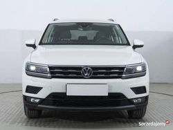 Biały Używany 2021 VW Tiguan Allspace SUV | 86 999 zł (Uczciwa cena)