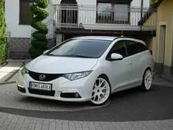 Biały Używany 2014 Honda Civic Sedan/Limuzyna | 34 900 zł (Uczciwa cena)