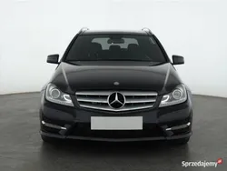 Szary Używany 2013 Mercedes C300 Kombi | 45 999 zł