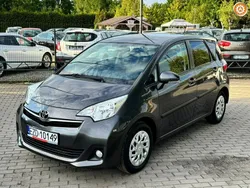Szary (metalik) Używany 2014 Toyota Verso-S Minivan | 32 900 zł