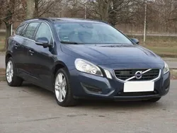 Niebieski Używany 2013 Volvo V60 Kombi | 34 999 zł (Super Cena)