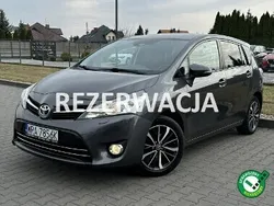 Szary Używany 2017 Toyota Verso Minivan | 57 700 zł (Uczciwa cena)