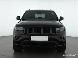 Czarny Używany 2016 Jeep Grand Cherokee SUV | 114 999 zł (Drogi)