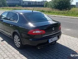 Czarny Używany 2009 Skoda Superb Sedan/Limuzyna | 27 900 zł (Uczciwa cena)