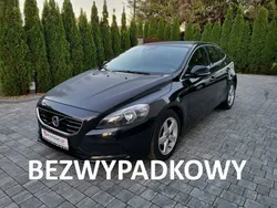 Czarny Używany 2013 Volvo V40 Kombi | 36 500 zł (Uczciwa cena)