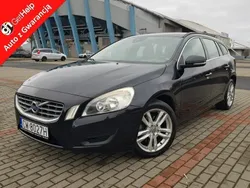 Czarny Używany 2010 Volvo V60 Momentum Kombi | 29 900 zł (Dość drogi)