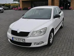 Biały Używany 2008 Skoda Octavia Sedan/Limuzyna | 9900 zł (Dobra cena)