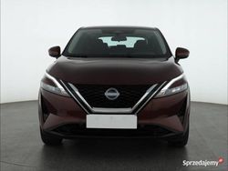 Bordowy Używany 2022 Nissan Qashqai SUV | 83 999 zł (Uczciwa cena)