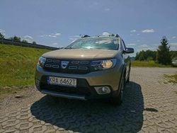 Brązowobeżowy Używany 2020 Dacia Sandero Hatchback | 44 000 zł (Dość drogi)