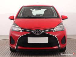 Czerwony Używany 2015 Toyota Yaris Hatchback | 32 999 zł (Uczciwa cena)