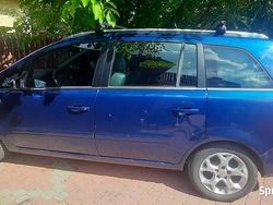 Niebieski Używany 2006 Opel Zafira Minivan | 9500 zł (Dobra cena)