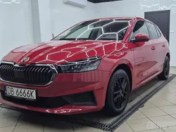 Czerwony Używany 2022 Skoda Fabia Hatchback | 66 900 zł (Drogi)