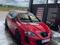 Czerwony Używany 2008 Seat Leon Hatchback | 25 000 zł
