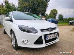 Biały Używany 2012 Ford Focus Kombi | 21 500 zł (Uczciwa cena)