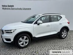 Biały Używany 2022 Volvo XC40 SUV | 119 900 zł (Dobra cena)