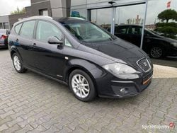 Czarny (metalik) Używany 2013 Seat Altea XL Minivan | 21 900 zł (Uczciwa cena)