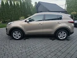 Złoty Używany 2016 Kia Sportage SUV | 61 000 zł (Uczciwa cena)