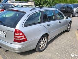 Używany 2006 Mercedes C180 Kombi | 10 900 zł