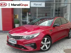 Czerwony (metalik) Używany 2018 Kia Optima 2 Sedan/Limuzyna | 159 790 zł