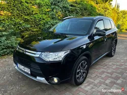 Czarny Używany 2015 Mitsubishi Outlander SUV | 52 900 zł (Super Cena)