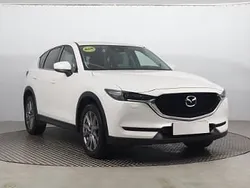 Biały Używany 2017 Mazda CX-5 SUV | 72 999 zł (Uczciwa cena)
