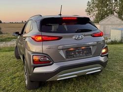 Srebrny Używany 2018 Hyundai Kona SUV | 65 500 zł (Uczciwa cena)
