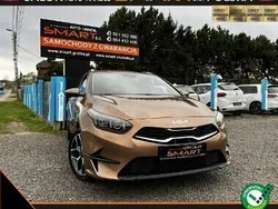 Brązowy Używany 2022 Kia Ceed 2 Kombi | 86 900 zł (Dość drogi)