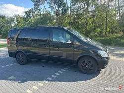 Czarny Używany 2007 Mercedes Viano Minivan | 47 000 zł