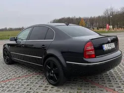 Czarny Używany 2004 Skoda Superb Sedan/Limuzyna | 18 500 zł