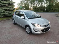 Srebrny Używany 2012 Hyundai i20 Hatchback | 18 900 zł (Dobra cena)