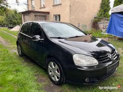Czarny Używany 2006 VW Golf V Hatchback | 9900 zł (Uczciwa cena)