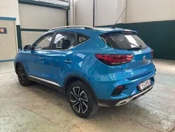 Niebieski Używany 2024 MG ZS Sedan/Limuzyna | 70 000 zł