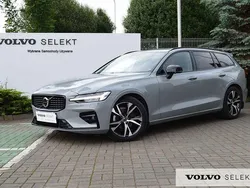 Szary Używany 2024 Volvo V60 Kombi | 174 900 zł (Uczciwa cena)