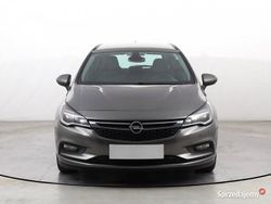 Szary Używany 2017 Opel Astra Kombi | 37 999 zł (Uczciwa cena)