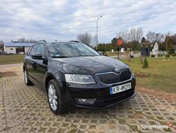 Czarny Używany 2016 Skoda Octavia Style Sedan/Limuzyna | 52 700 zł (Dość drogi)