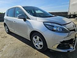 Srebrny Używany 2016 Renault Scénic III Minivan | 15 900 zł (Super Cena)