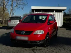 Czerwony Używany 2006 VW Fox Hatchback | 6700 zł (Uczciwa cena)