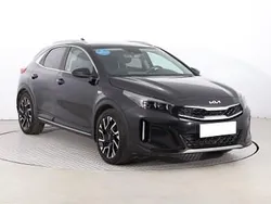 Czarny Używany 2023 Kia XCeed SUV | 97 999 zł (Uczciwa cena)