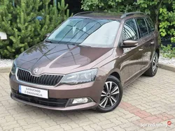 Inny (metalik) Używany 2015 Skoda Fabia Ambiente Kombi | 31 999 zł