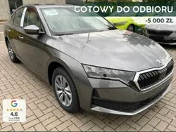 Szary Nowe 2024 Skoda Octavia Essence Sedan/Limuzyna | 112 870 zł (Uczciwa cena)