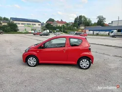 Czerwony Używany 2011 Toyota Aygo Hatchback | 11 900 zł (Dobra cena)
