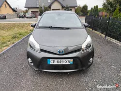Grafitowy Używany 2013 Toyota Yaris Hybrid Hatchback | 27 900 zł (Super Cena)